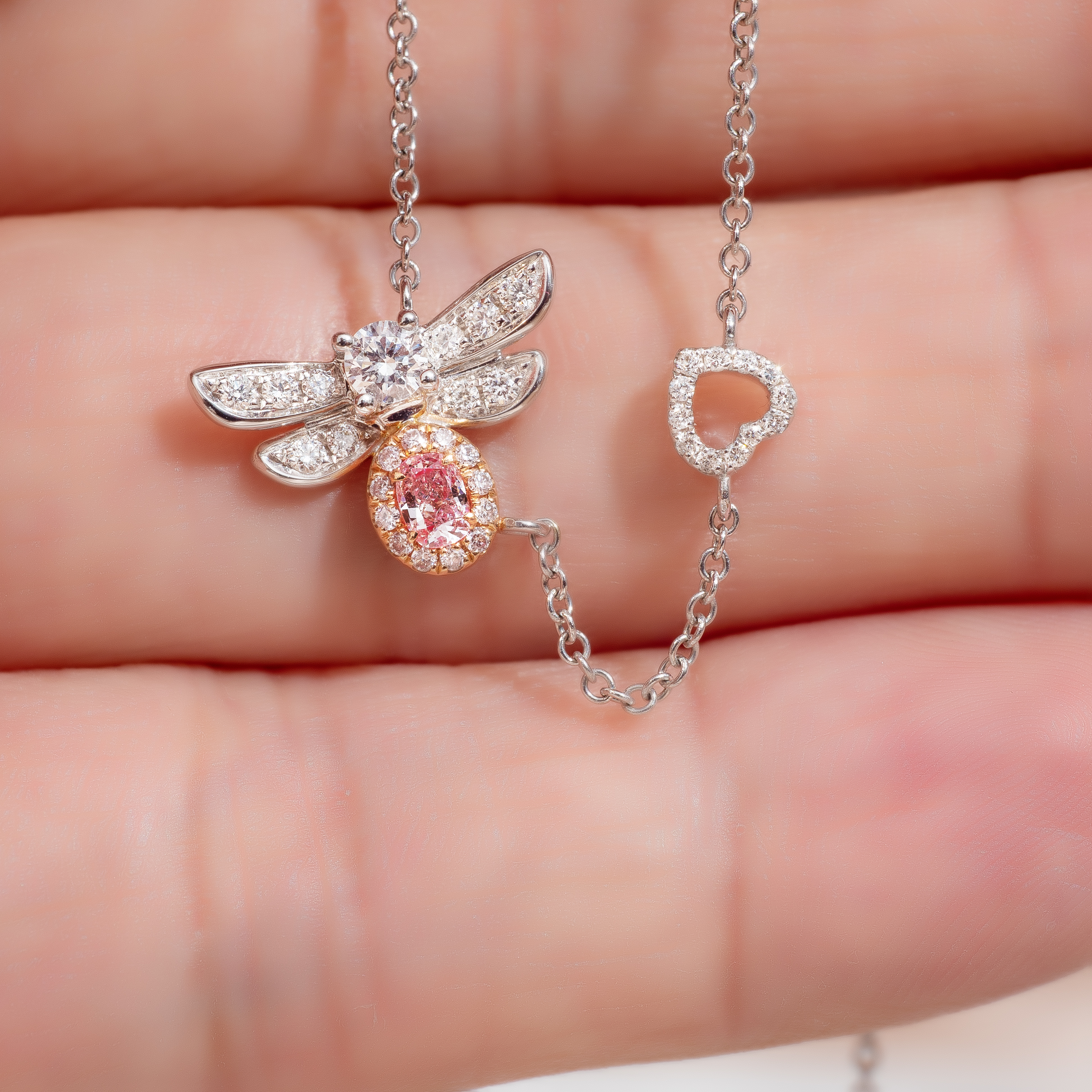 0.5ct pink oval diamond necklace商品描述待填