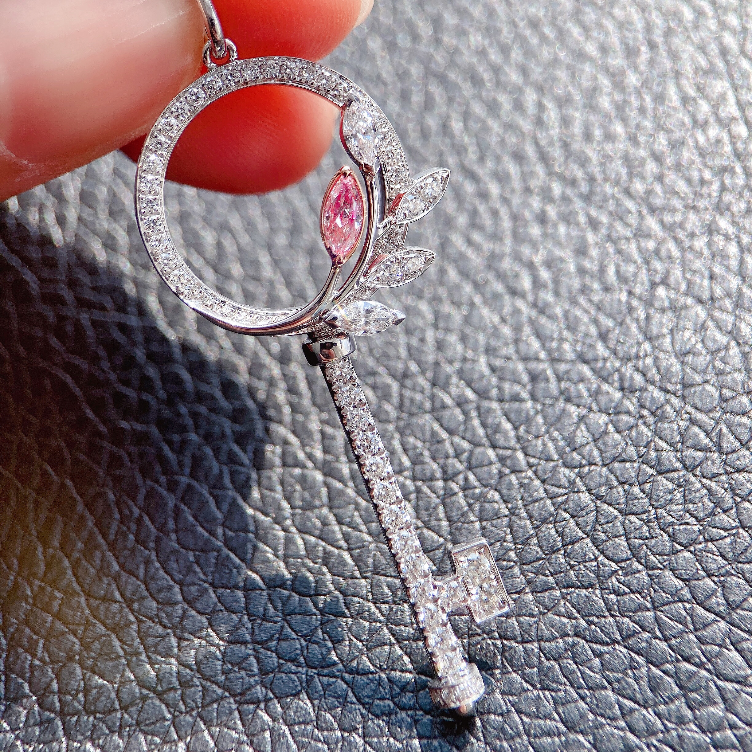 0.13ct marquise pink diamond pendant