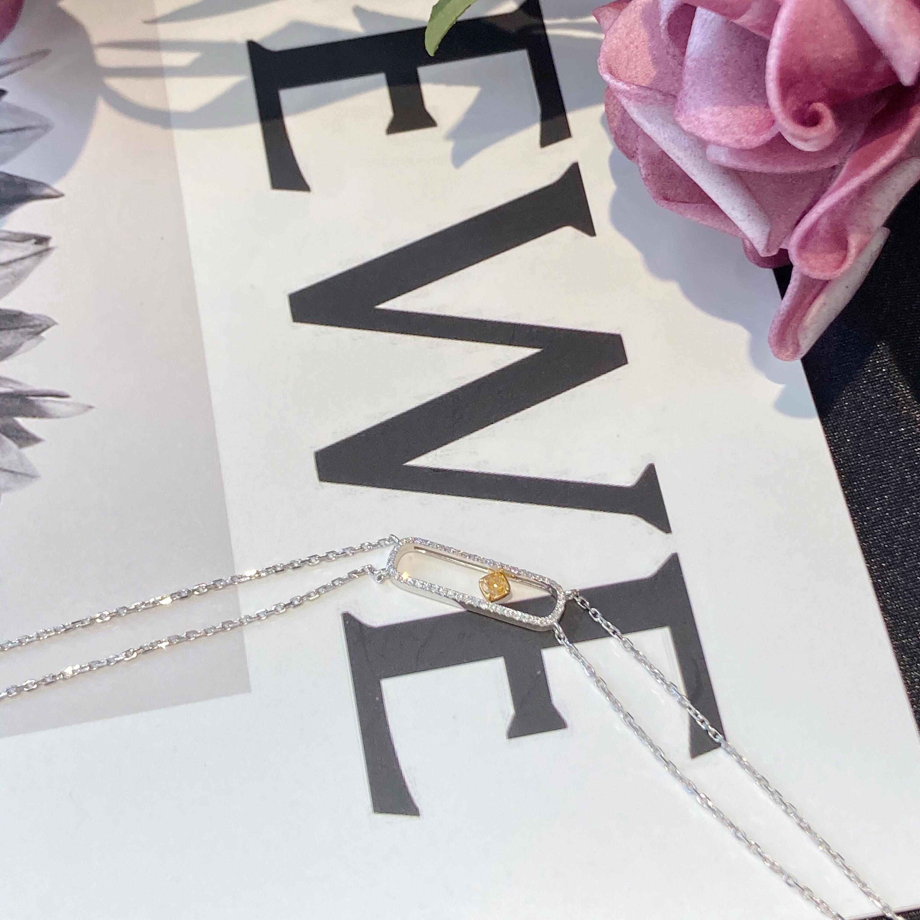 0.12ct cushion diamond bracelet