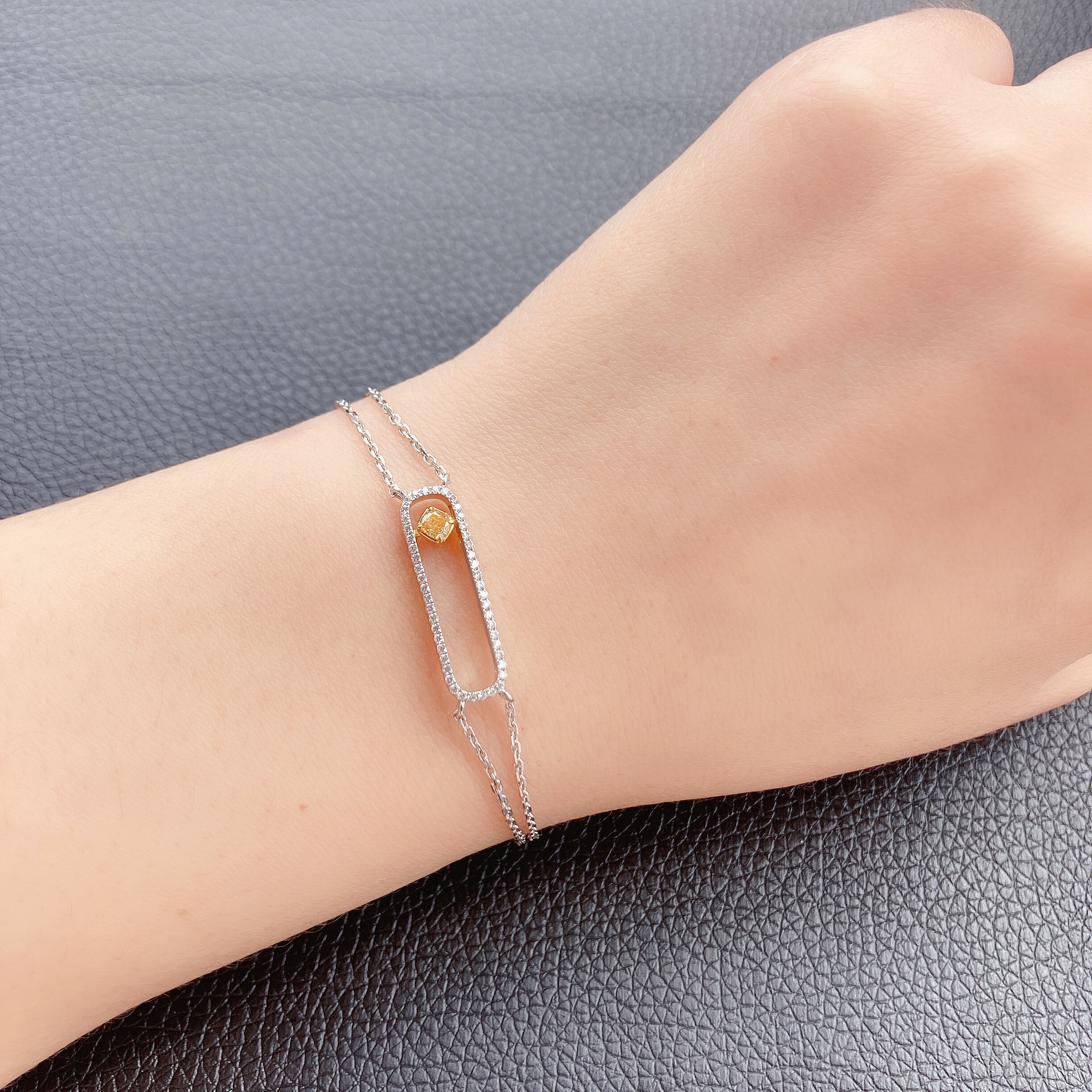 0.12ct cushion diamond bracelet