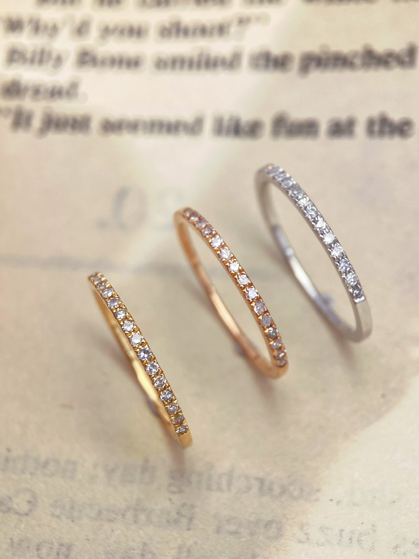 0.27 Carats (cctw) Diamond Wedding Band.