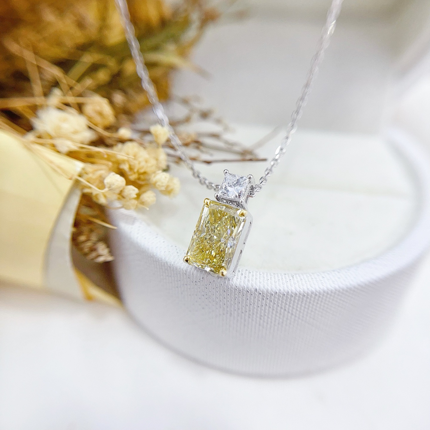 18K gold lab grown diamond parfum bottle necklace