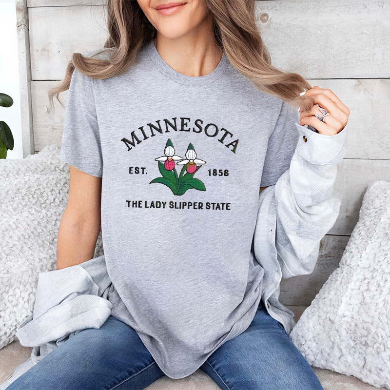 CUSTOM EMBROIDERED MINNESOTA FLOWER SWEATSHIRT