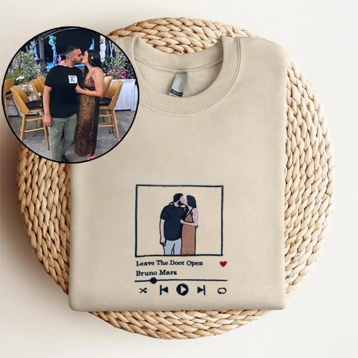 Music Player Couple Family Gift