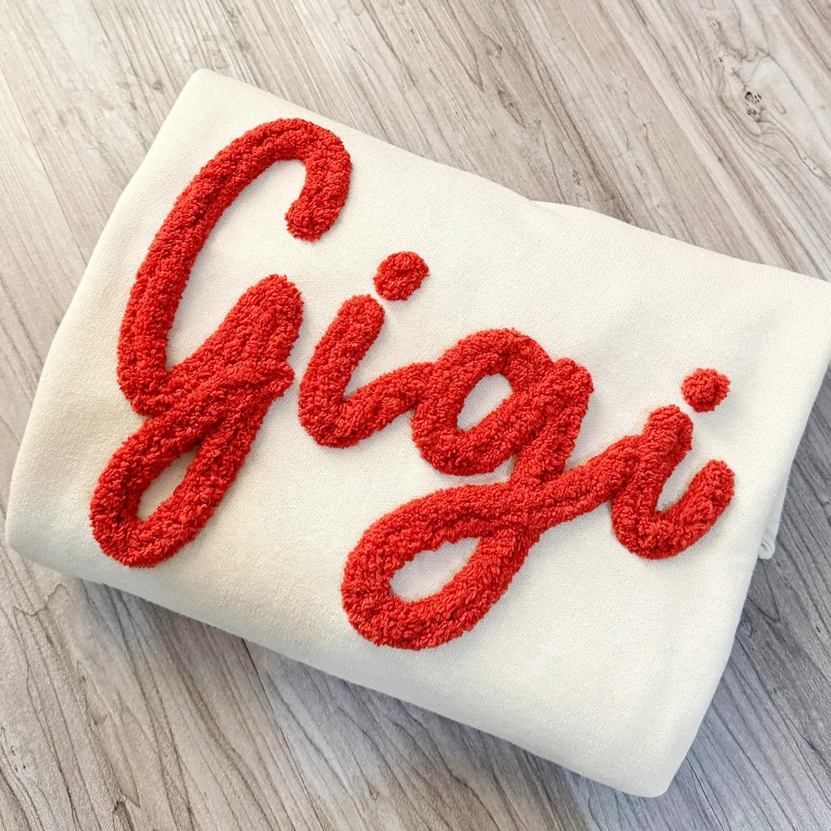 Cozy Chenille Sweatshirt – The Perfect Christmas Gift for Mom & Grandma 