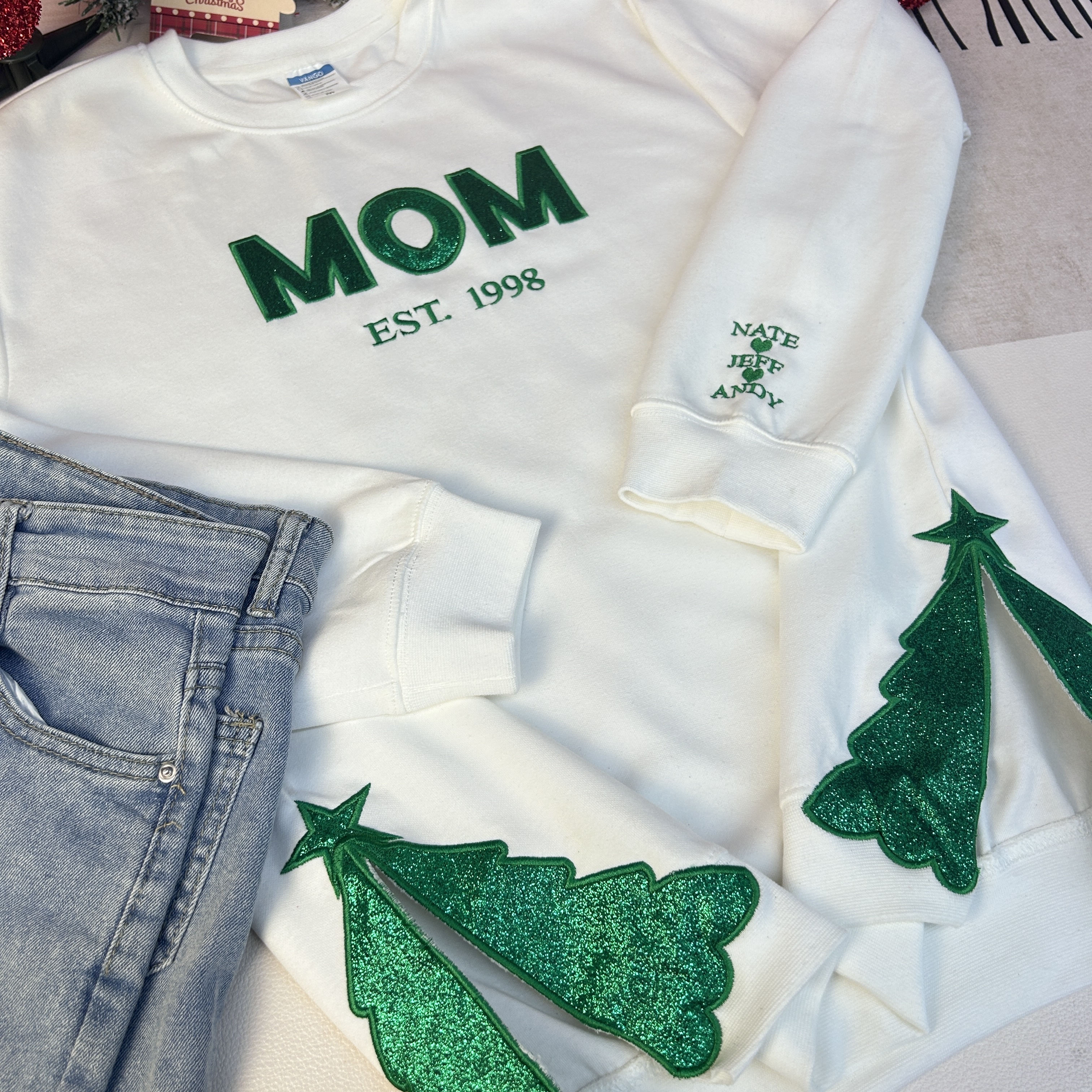 Custom Glitter MAMA Side Bow Embroidered Sweatshirt