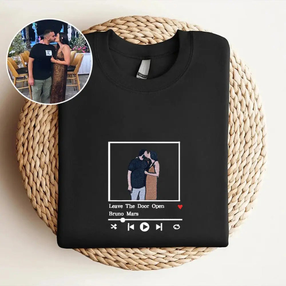 Music Player Couple Family Gift