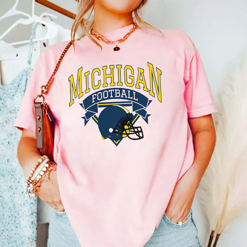 Retro Michigan Football Shirt, Vintage Michigan Football Tee, Ann Arbor Michigan T-Shirt, College Football Shirt