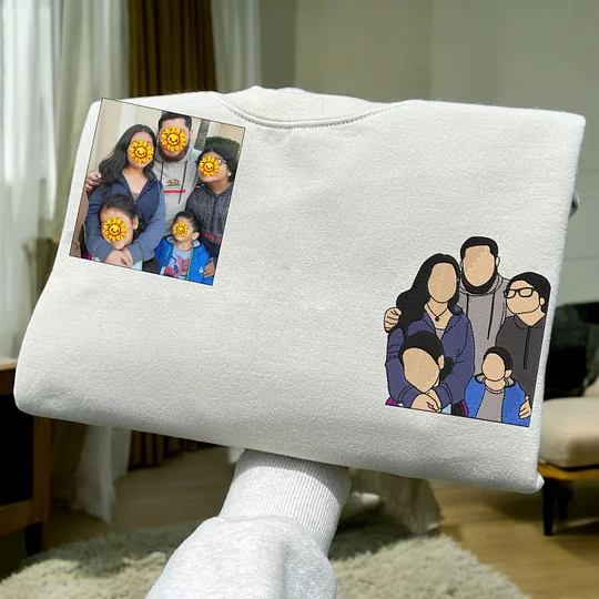 Custom Embroidered Portrait Sweatshirt – Personalized Family Gift for Dad & Mom