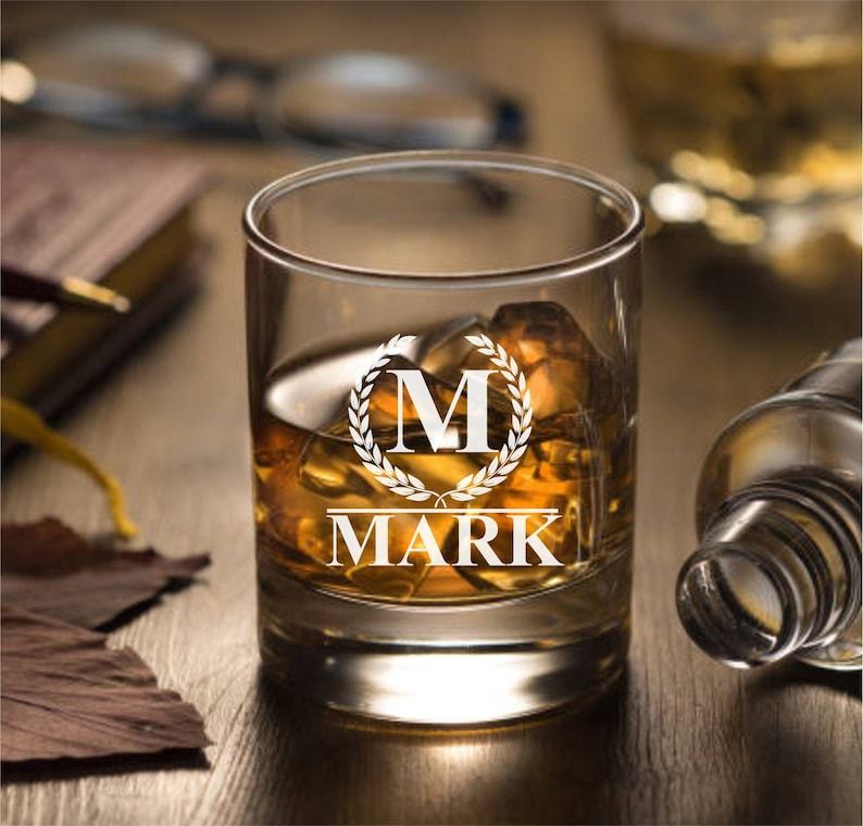 4 Pcs set of Personalized Bourbon Glass, Custom Engraved Rocks Glasses , Whiskey Gift For Him, Birthday Gift for Men, Man Cave, Gifts For Dad