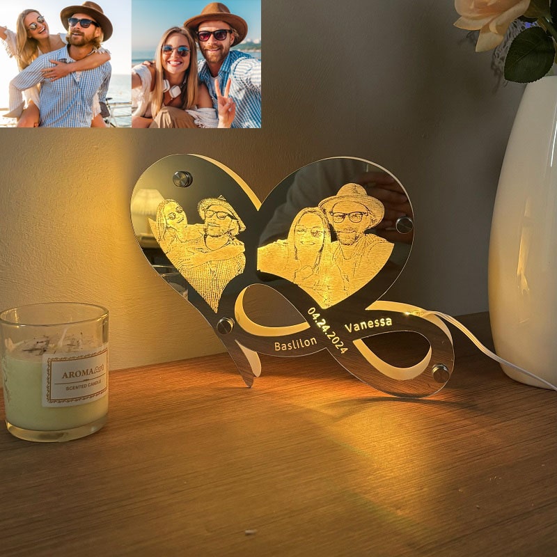 Personalized Mirror Light For Heart-Shaped Couple Photos