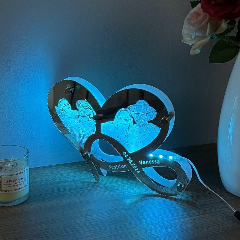 Personalized Mirror Light For Heart-Shaped Couple Photos