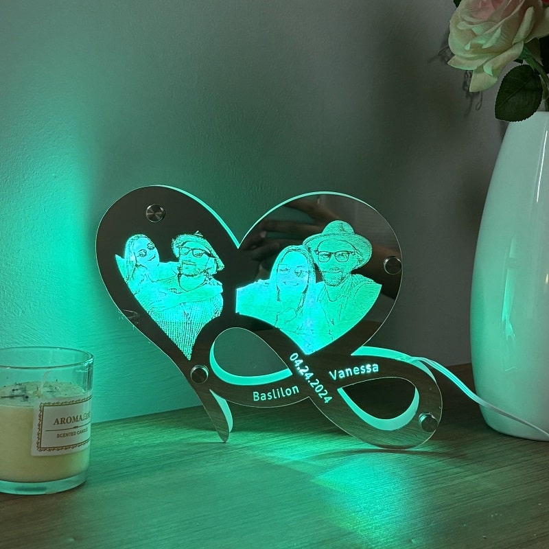 Personalized Mirror Light For Heart-Shaped Couple Photos