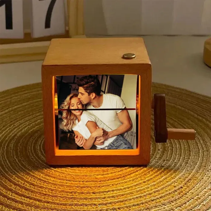 Hand Crank Flipbook Box Album Personalized and Unique Gift for Dad for Couples For Mom
