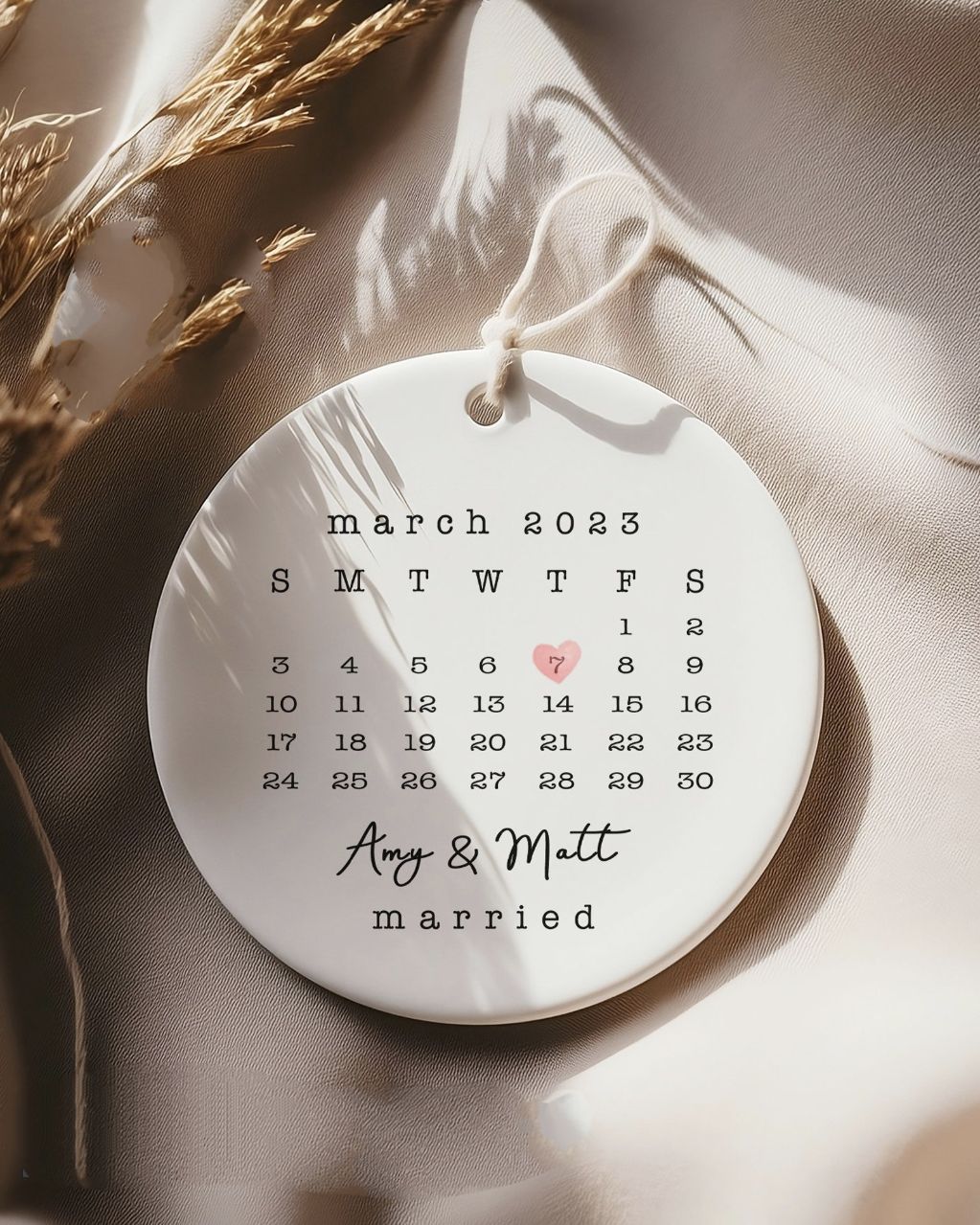 Custom Married Ornament, Wedding Date Ornament