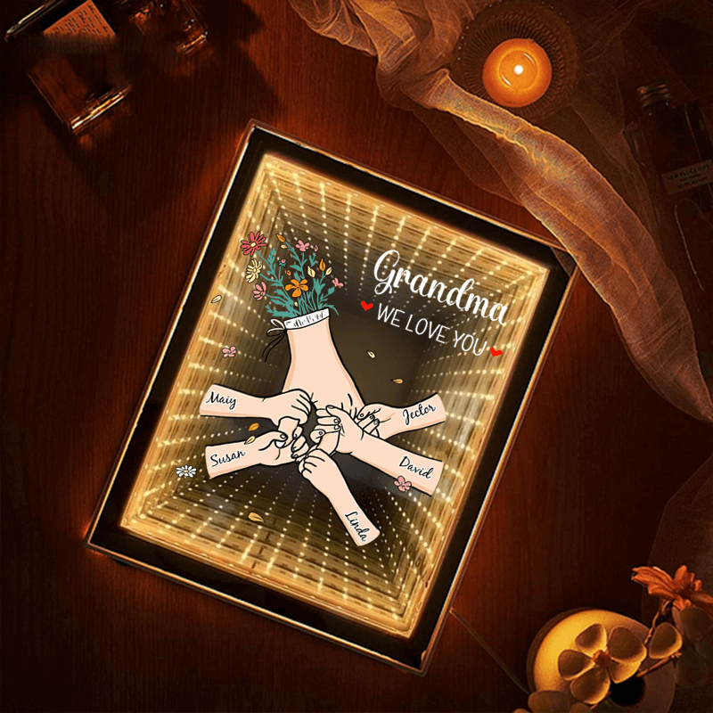 Custom Starry Mirror Lightbox – Personalized "We Love You" with Heartfelt Hand-in-Hand Moment