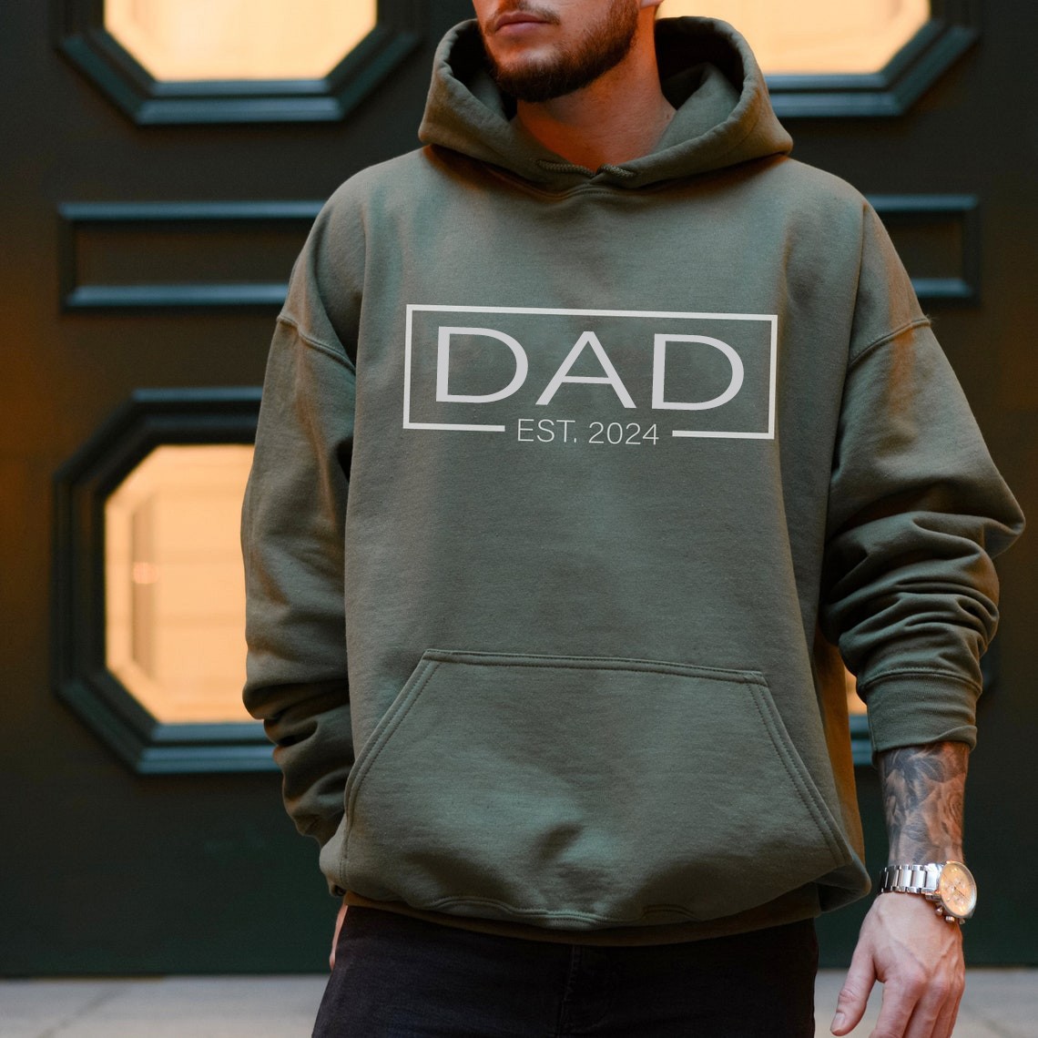 Personalised DAD GRANDDAD POP EST Sweatshirt with Kids' Names on Sleeve Father's Day Gift