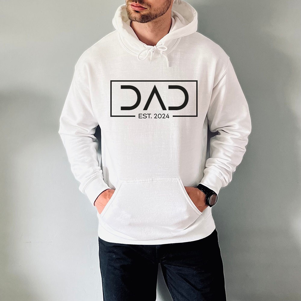 Personalised DAD EST Sweatshirt with Kids' Names on Sleeve Father's Day Gift