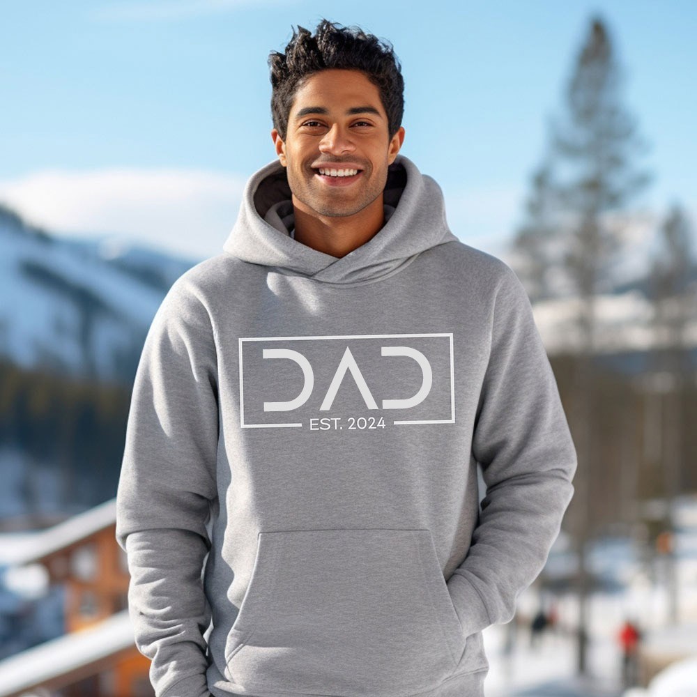 Personalised DAD EST Sweatshirt with Kids' Names on Sleeve Father's Day Gift