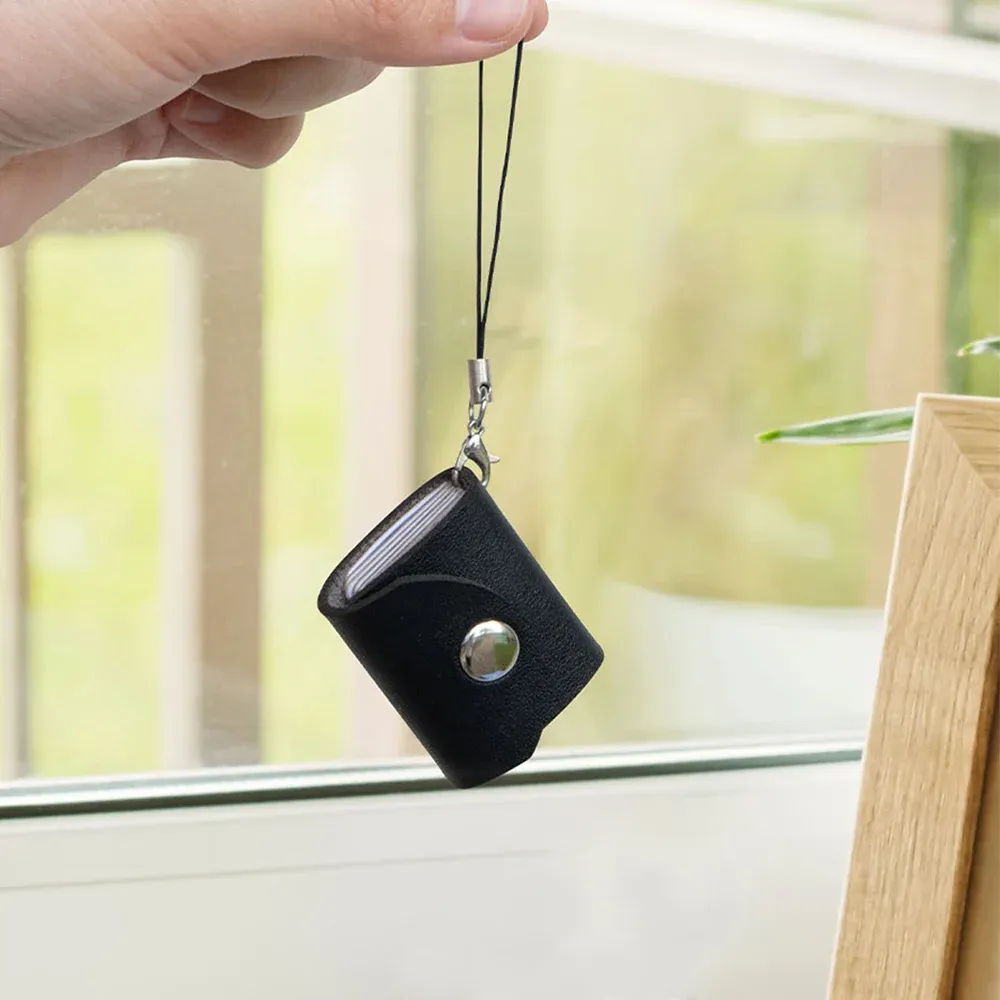 Personalized Mini Leather Memory Photos Album Keychain with 10-14 Photos