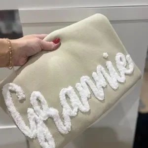 Cozy Chenille Sweatshirt – The Perfect Christmas Gift for Mom & Grandma 