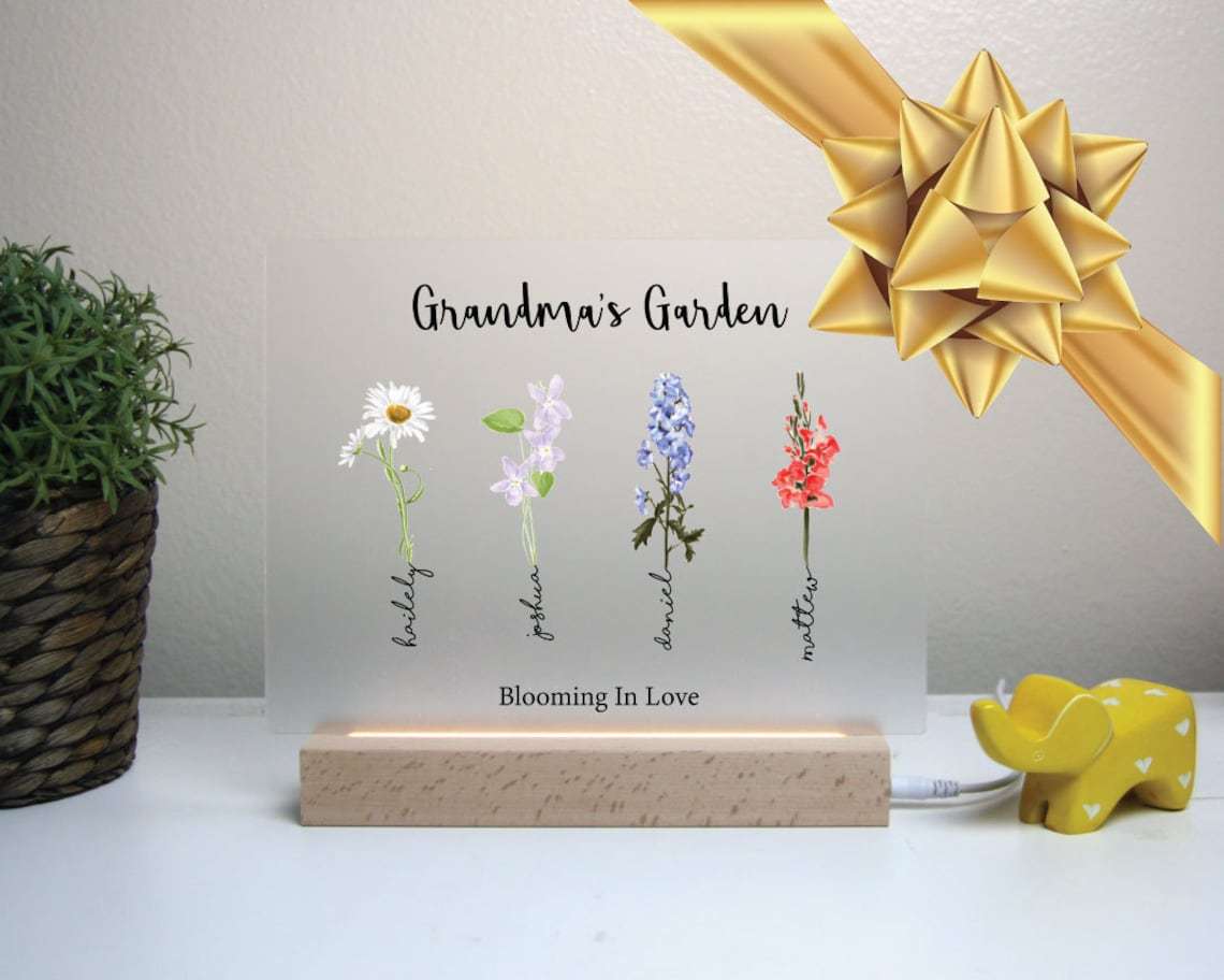 Custom Birth Month Flower Light ,Gift For Mom