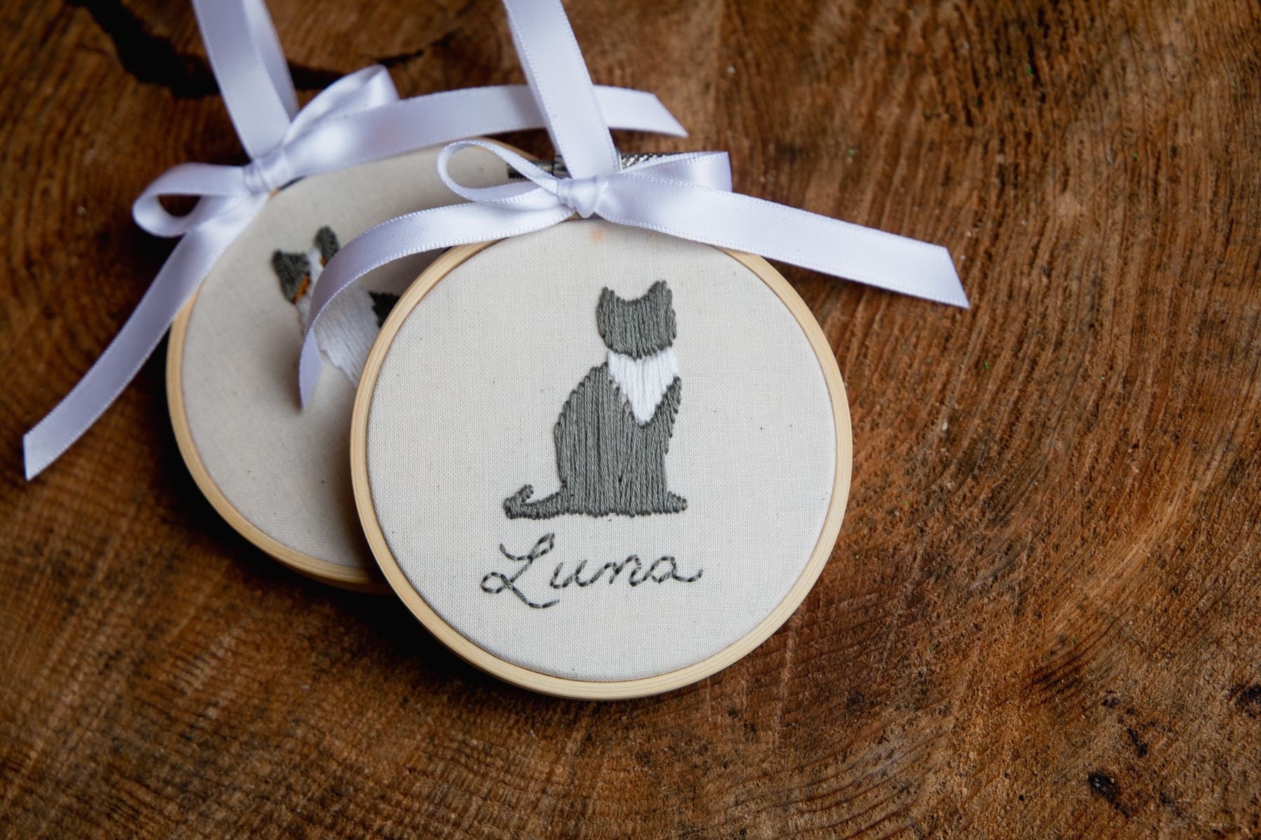 Pet Silhouette Ornament | Personalized Embroidery Hoop Christmas Ornament | Pet Owner Gift For Holidays
