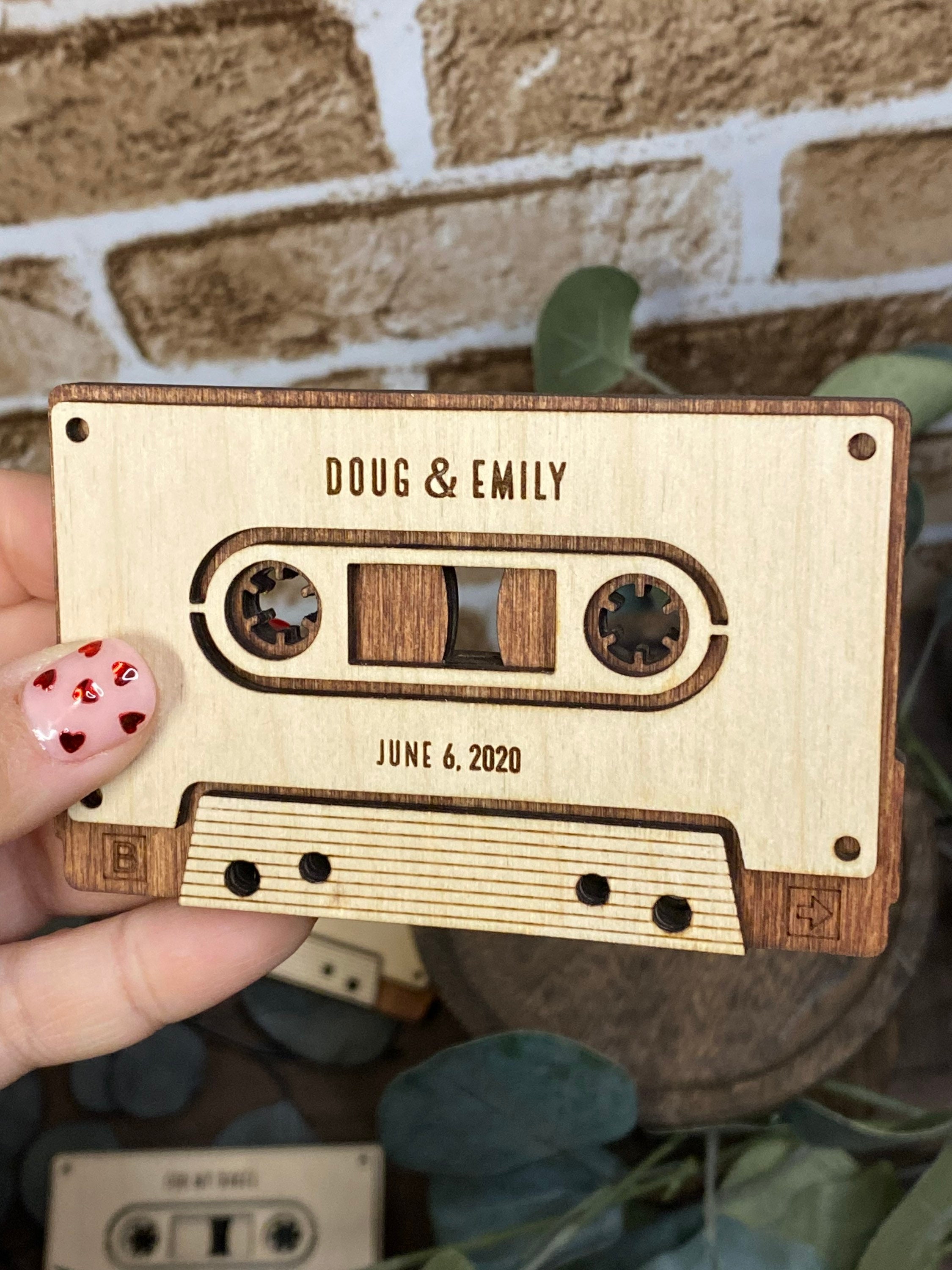Personalized Playlist Plaque, 5th Anniversary Gift For Him / Gift for Her, Modern Mixtape with QR Code