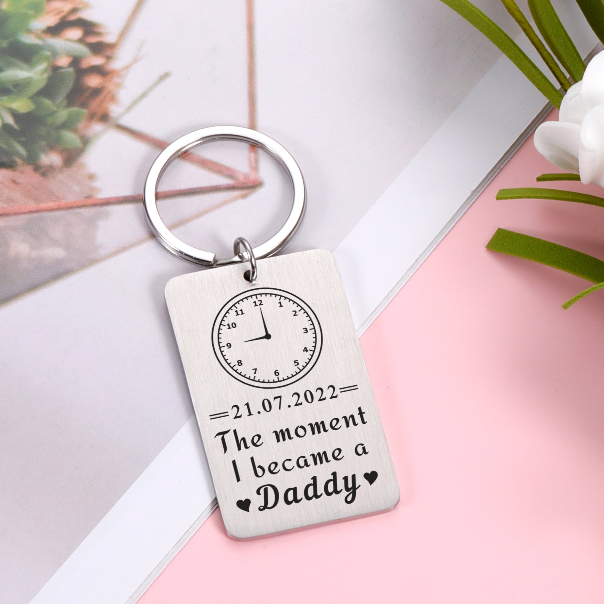 The Moment I Became a Daddy Keyring, Christmas Gifts for Dad Mom, Father’s Day keychain, Gift for new dad, Personalized birth time and date