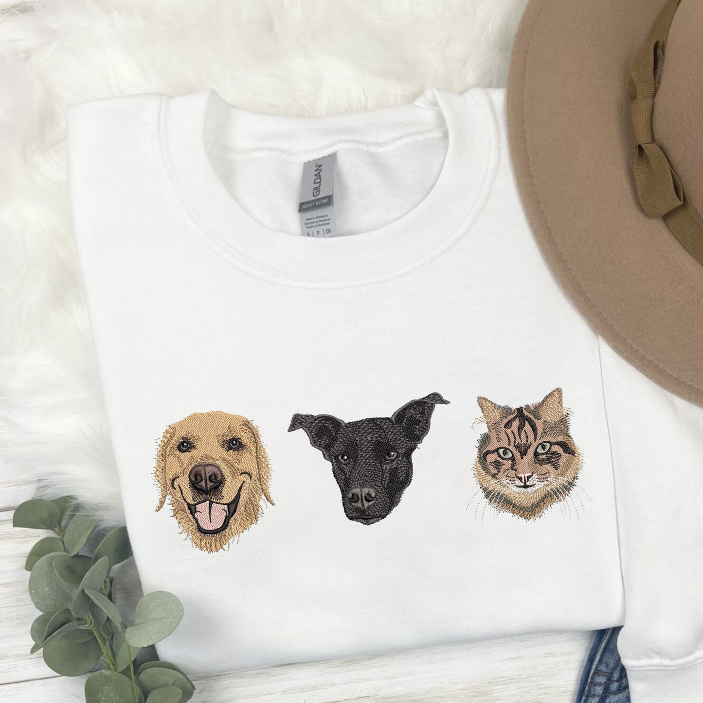 Custom Pet Face Sweatshirt – Personalized Dog & Cat Portraits, Pet Memorial Gifts, Ideal for Dog Moms & Cat Moms