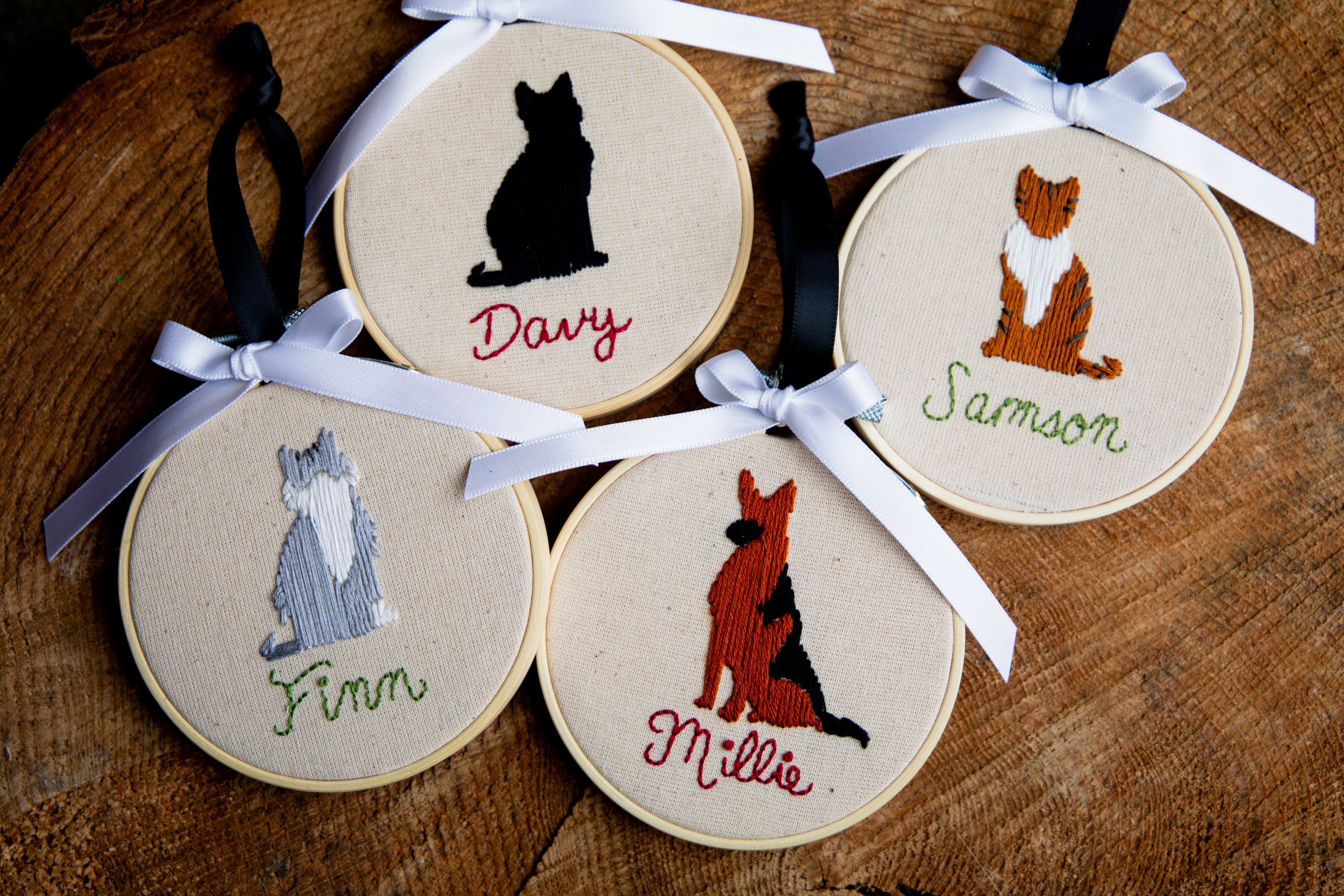 Pet Silhouette Ornament | Personalized Embroidery Hoop Christmas Ornament | Pet Owner Gift For Holidays