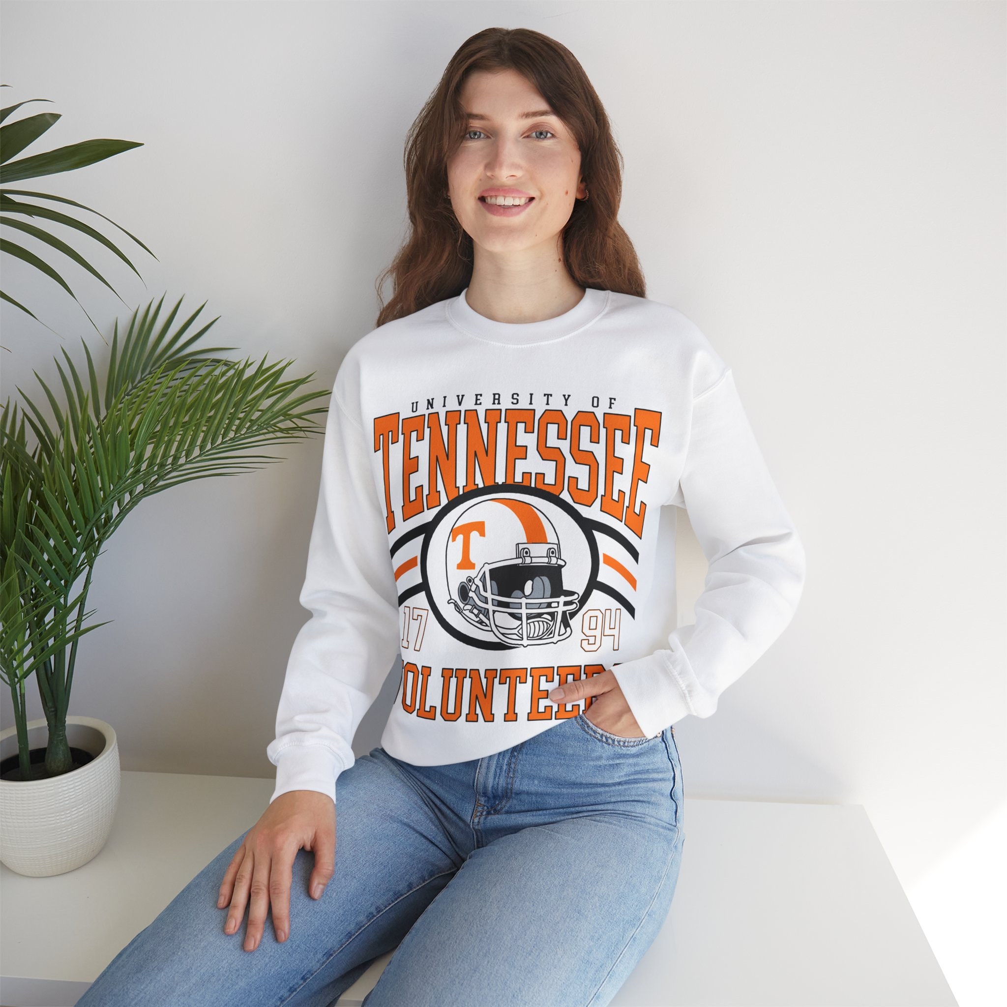 Vintage 90s Tennessee Football Sweatshirt T-Shirt, Tennessee Graphic Tee