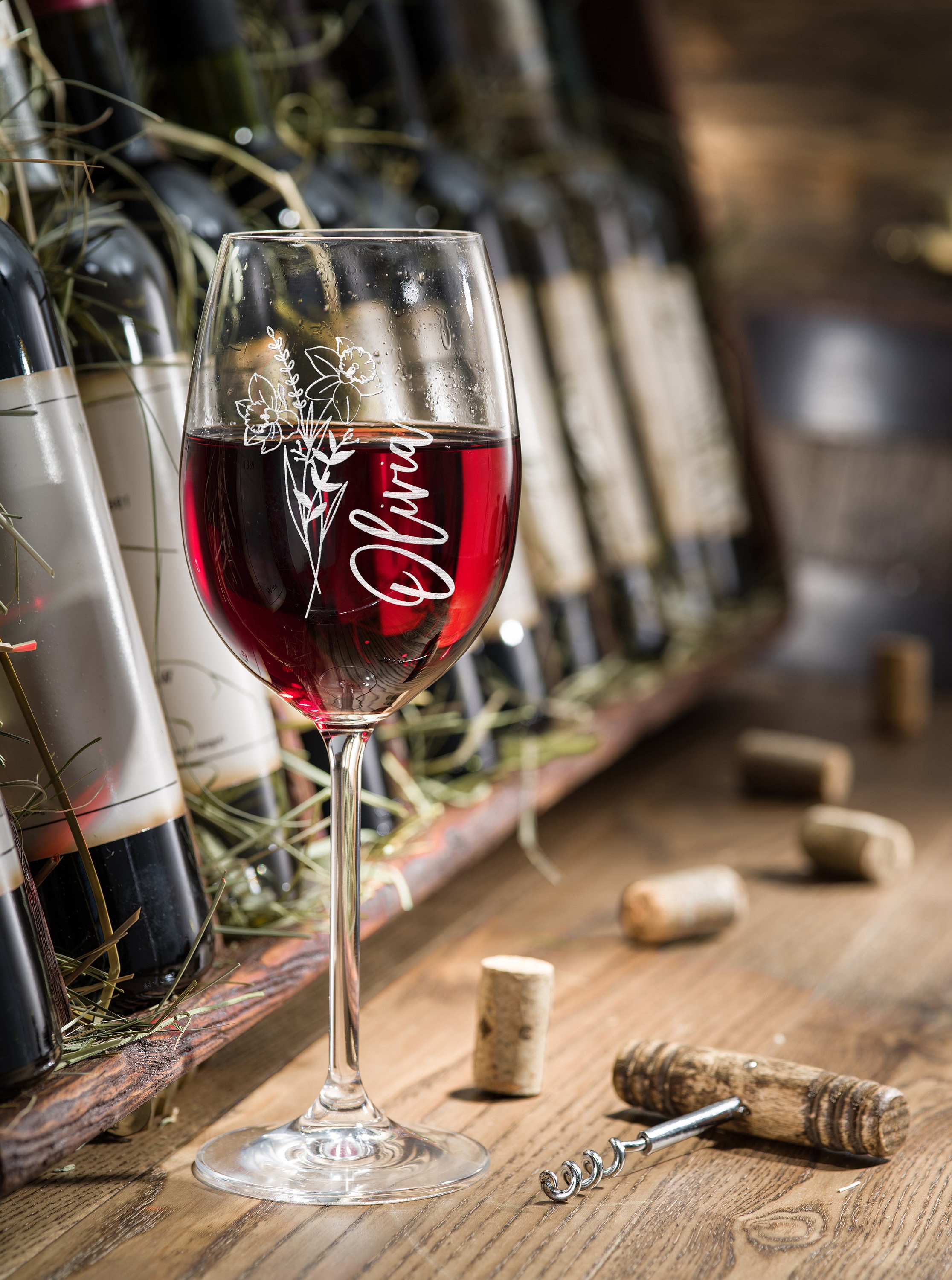 Personalized Birth Flower Glasses,Engraved Wine Glasses