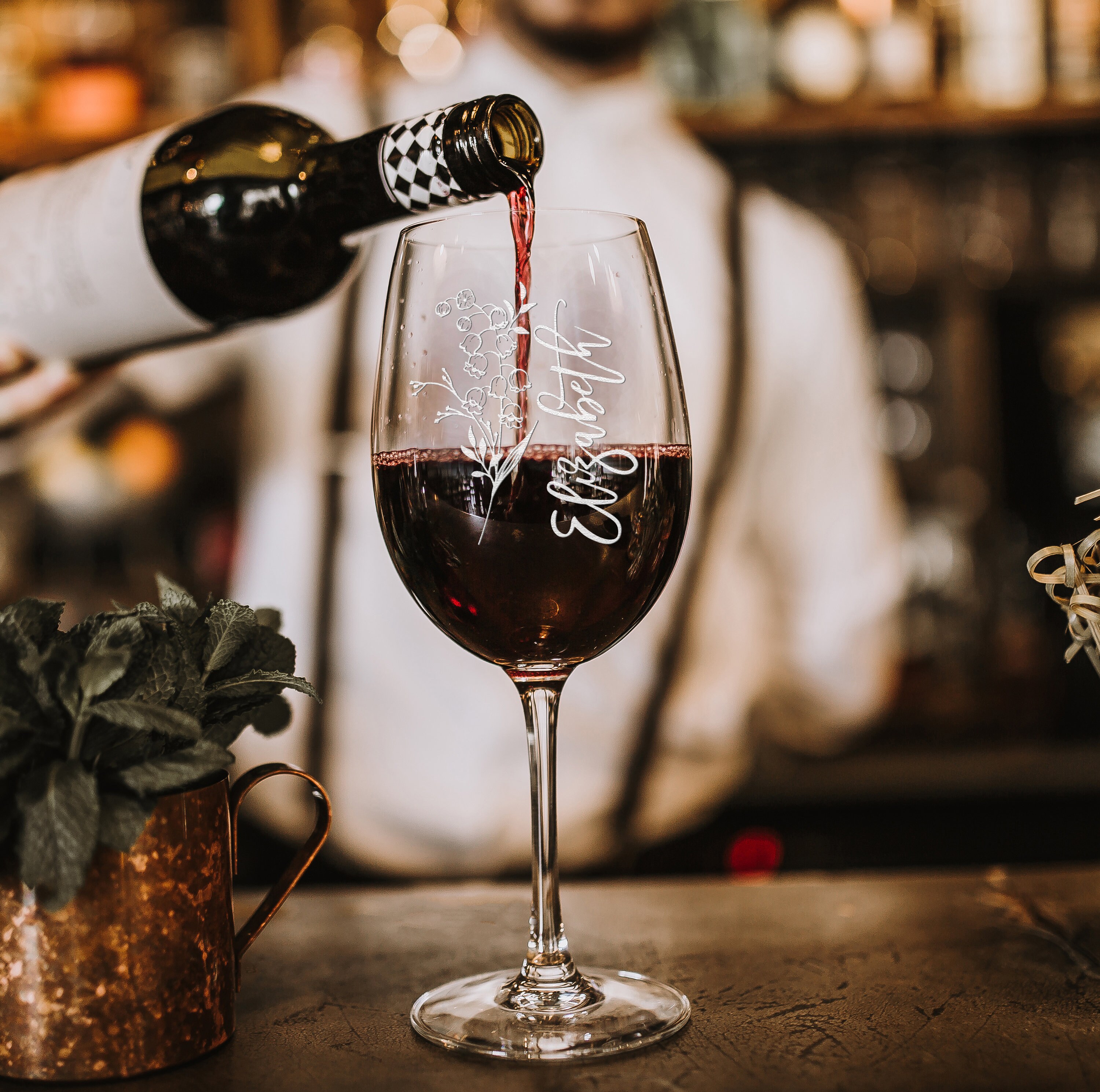 Personalized Birth Flower Glasses,Engraved Wine Glasses