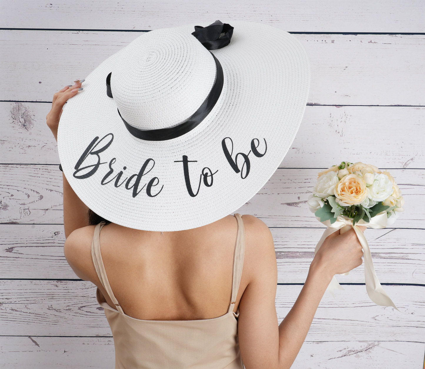 Custom Bride Sun Hat, Personalized beach Hat, Customized Beach Hat, Bridesmaid Beach Hat, Bridesmaid Gift, White Floppy Hat for Honeymoon