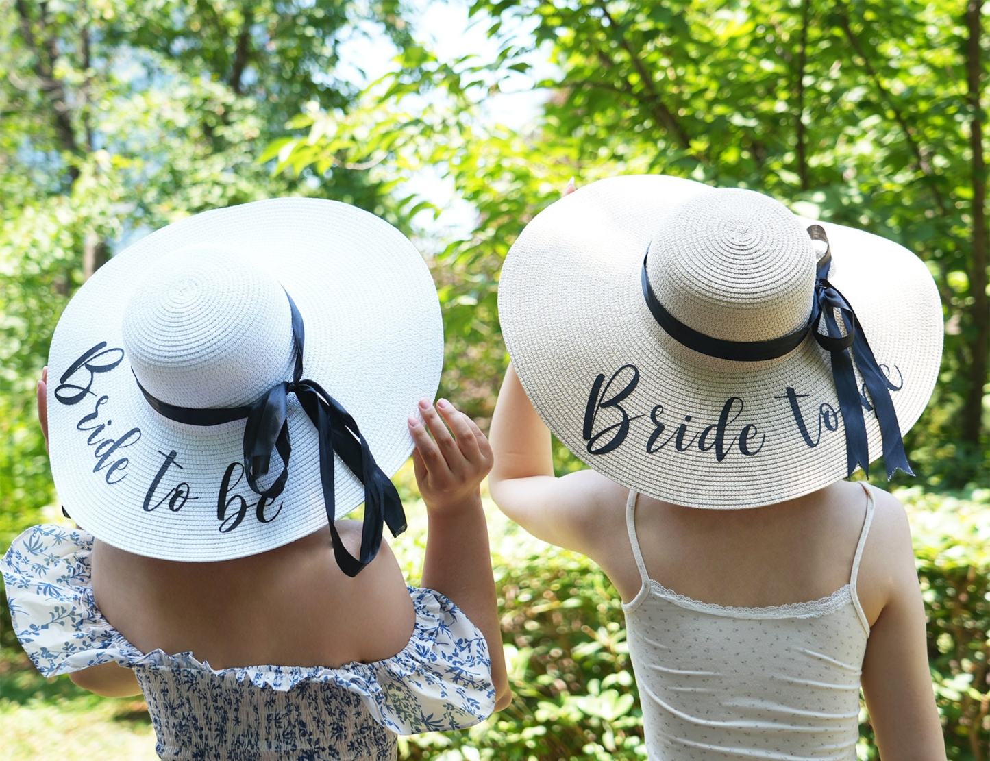 Custom Bride Sun Hat, Personalized beach Hat, Customized Beach Hat, Bridesmaid Beach Hat, Bridesmaid Gift, White Floppy Hat for Honeymoon