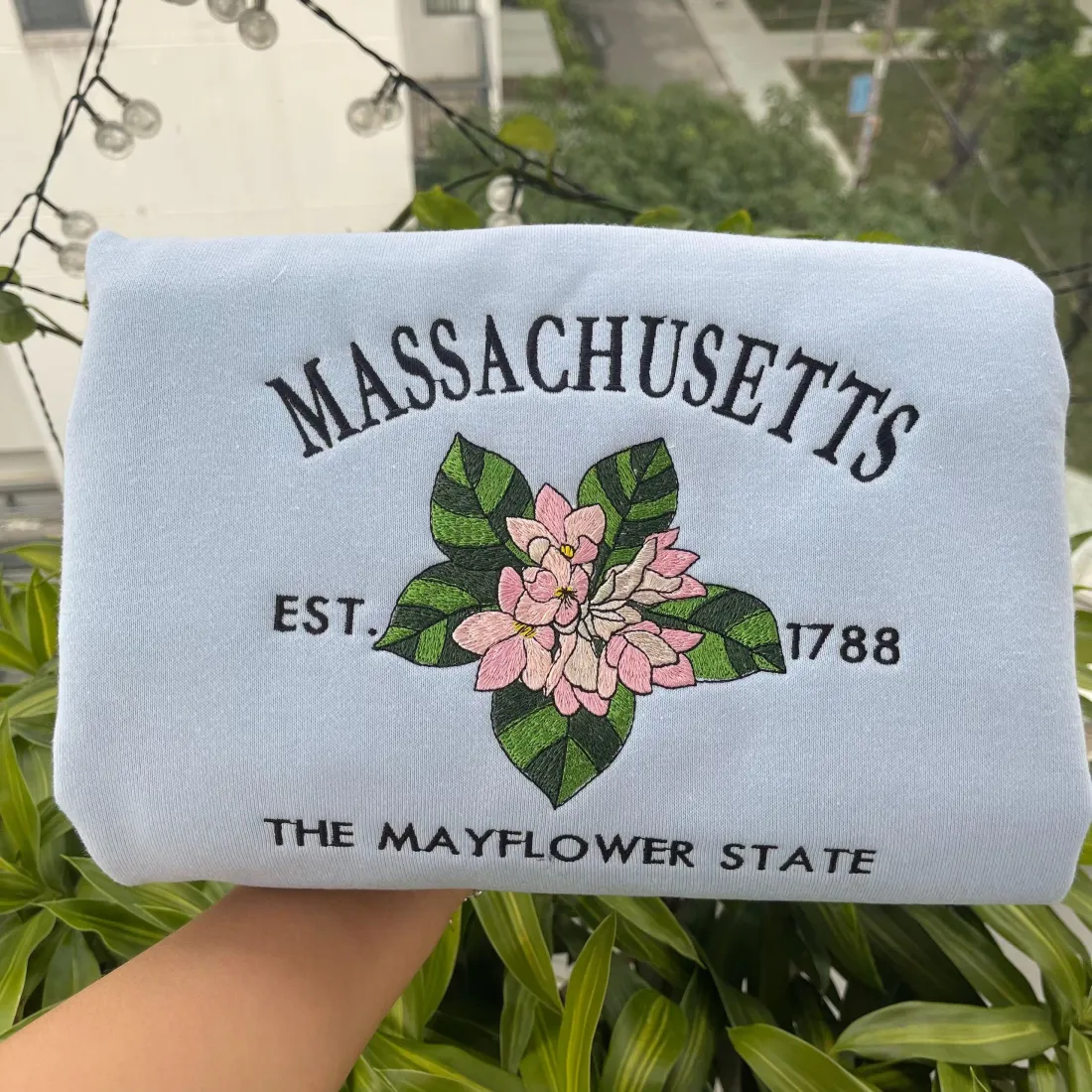 CUSTOM EMBROIDERED MASSACHUSETTS FLOWER SWEATSHIRT