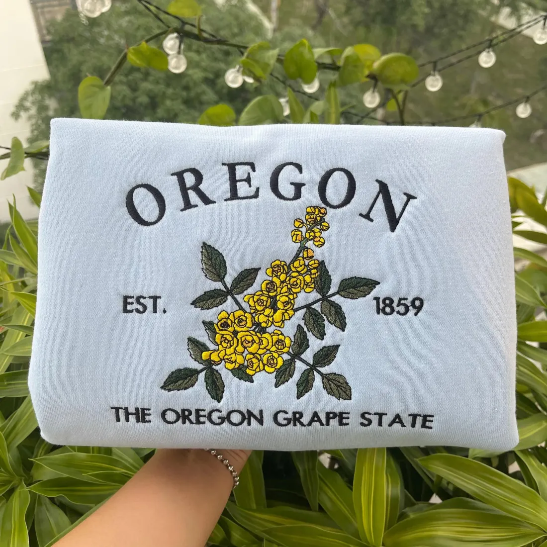 CUSTOM EMBROIDERED OREGON FLOWER SWEATSHIRT