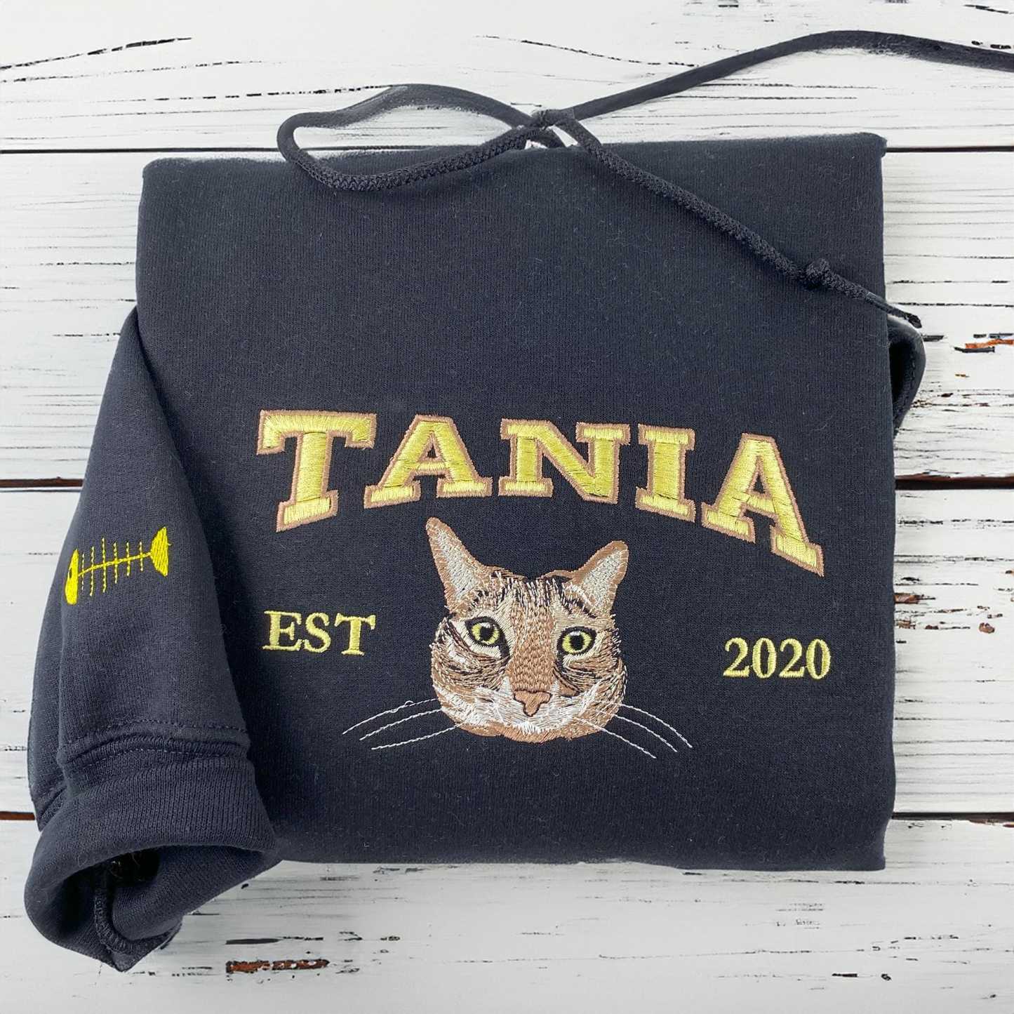 Custom Cat Face Hoodie – Personalized Pet Photo & Name Sweatshirt, Perfect Gift for Cat Mom