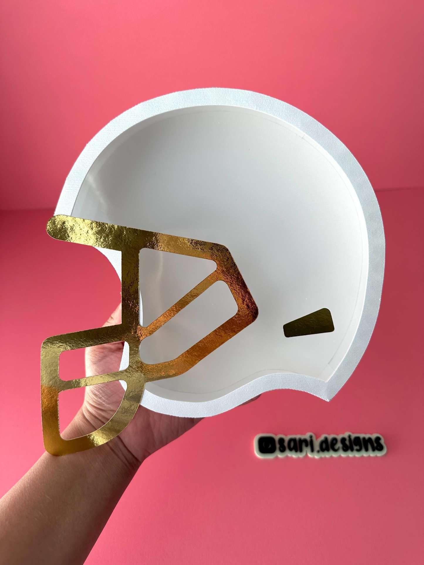 Football Helmet Gift Box – Perfect for Sports Enthusiasts, Team Favors, and Birthday Surprises