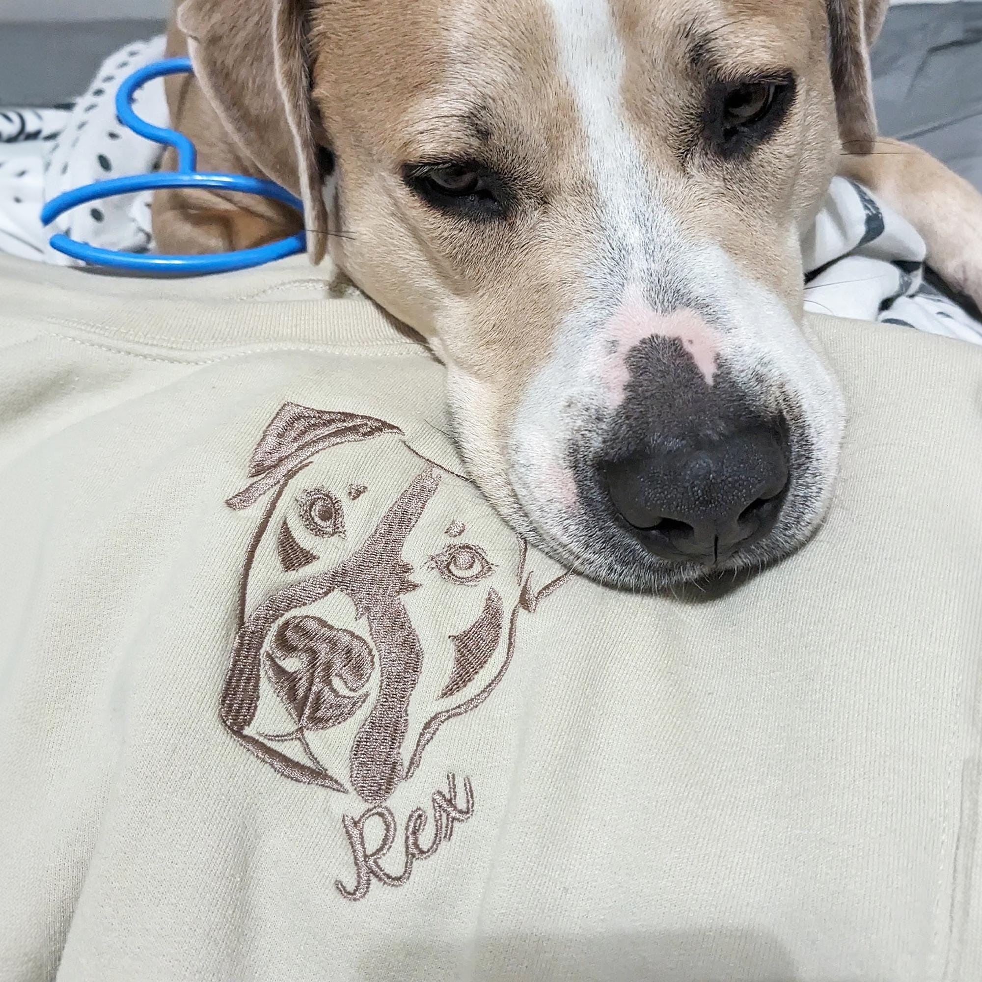 Embroidered Pet Face&Name Sweatshirts - Custom Embroidered Pet Sweatshirts 