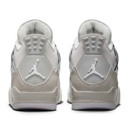 Air Jordan 4 Retro Frozen Moments (W)– Unisex Style