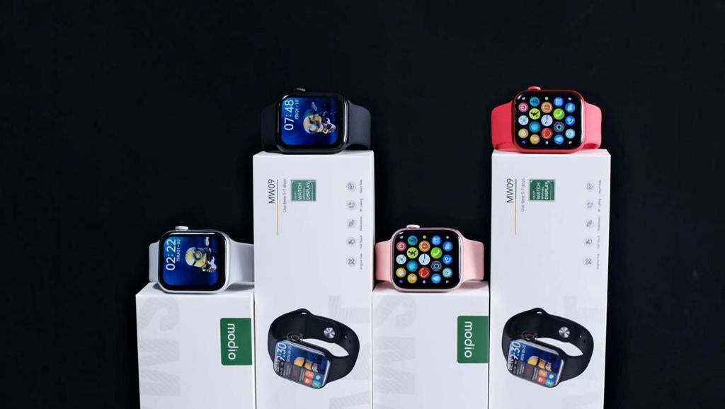 Modio MW09 Fashion Smart Watch with Full Display