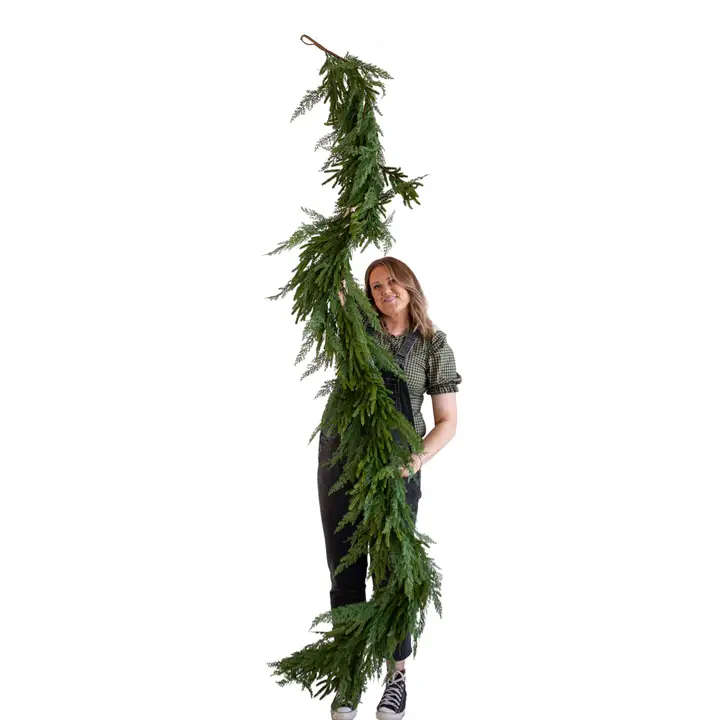 🎄Natural Christmas Greenery - Real Touch Norfolk Pine Garland