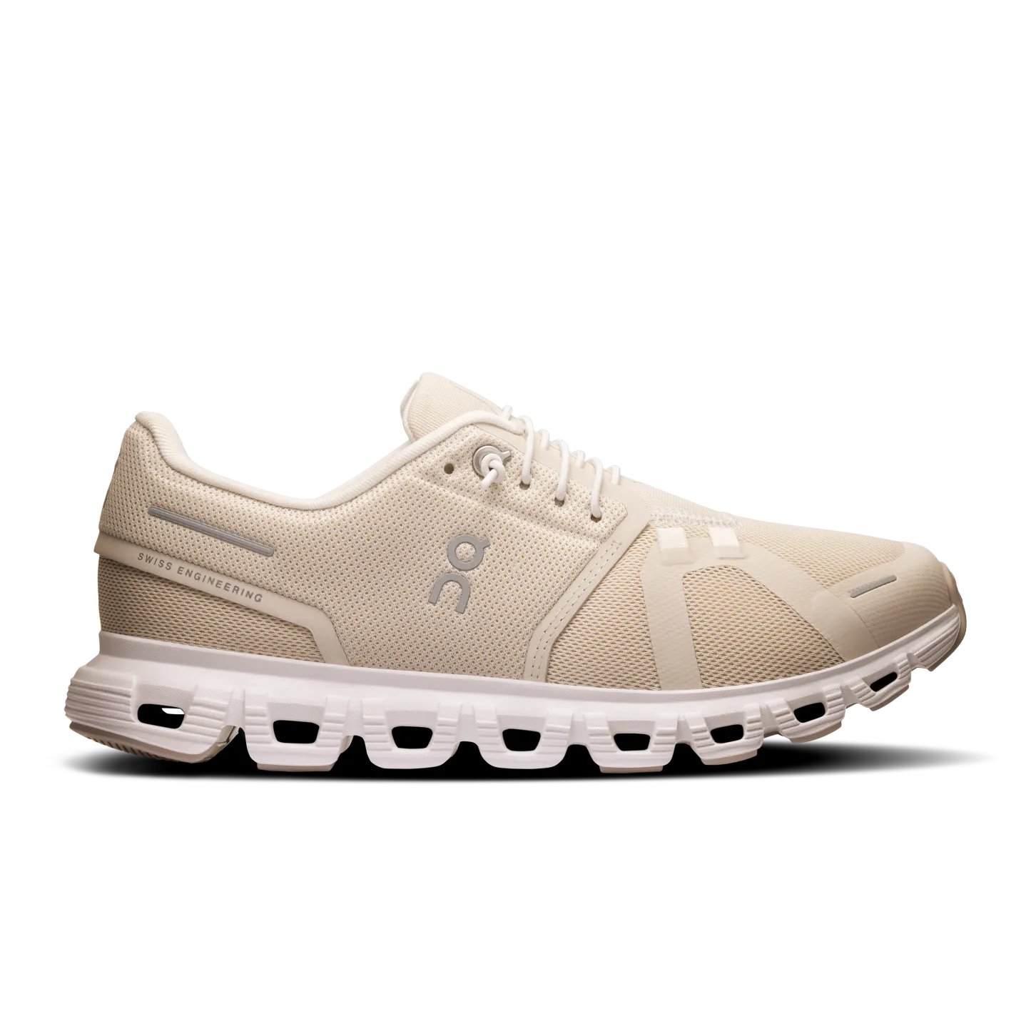 Women's Cloud 6