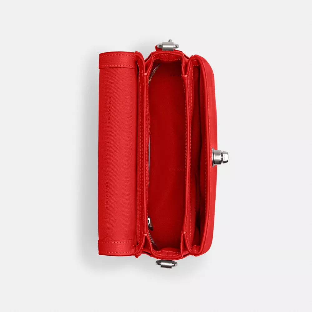 Cokhjgach Cassie Crossbody 19 With Heart Strap