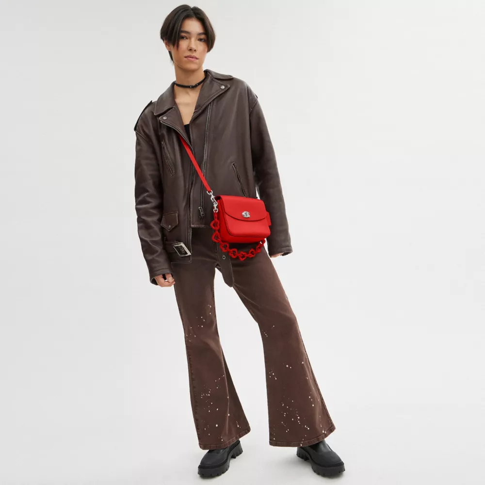 Cokhjgach Cassie Crossbody 19 With Heart Strap