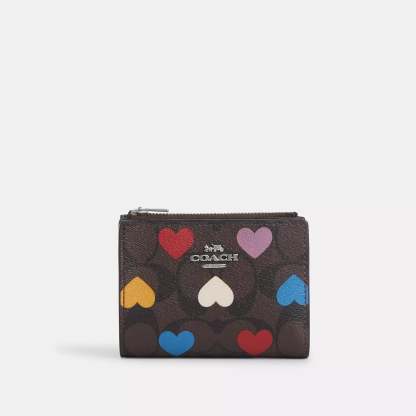 Cokhjgach Outlet Bifold Wallet In Signature Canvas With Heart Print