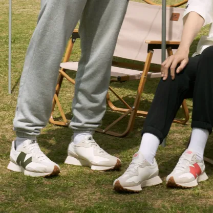 New balkhjgance 327 'White Gray Red'