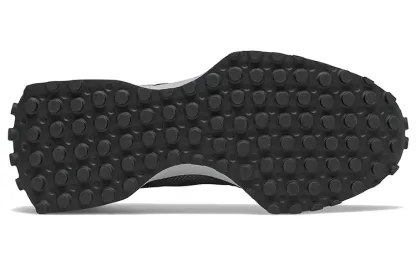 New balkhjgance 327 'Black White'